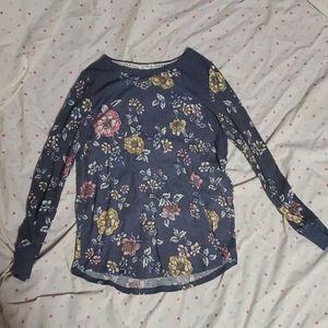 flower shirt